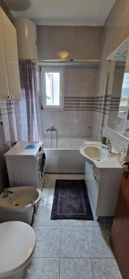 Apartment Cirko Каштела Екстер'єр фото
